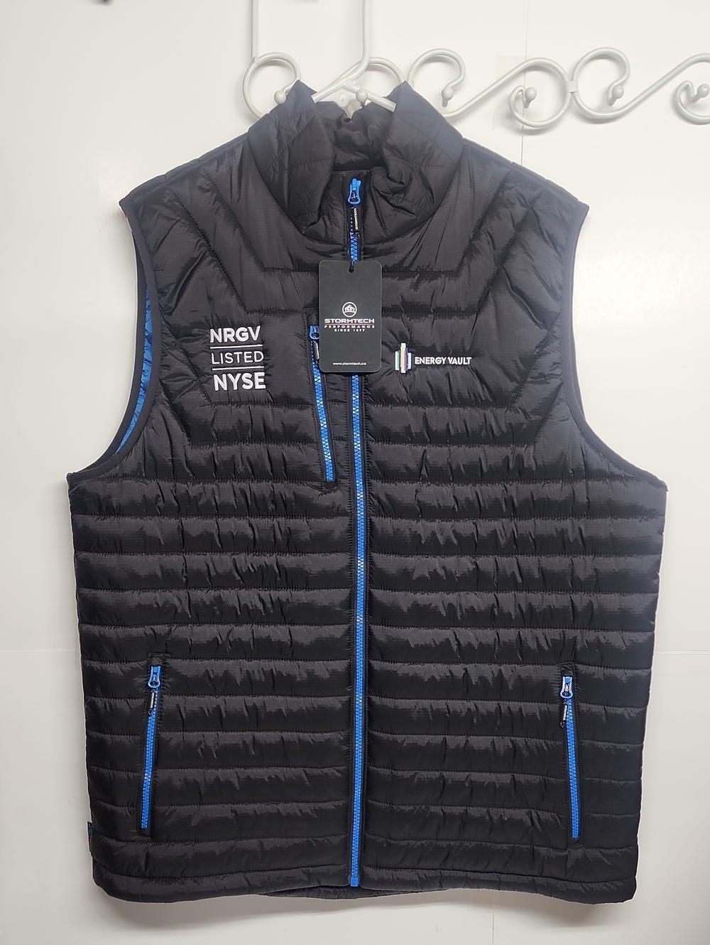 STORMTECH PERFORMANCE CREW mens Black Quilted Puffer Vest w/ Blue Trim SZ XL/TG